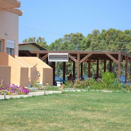 To Akrogiali Fánai Exterior photo