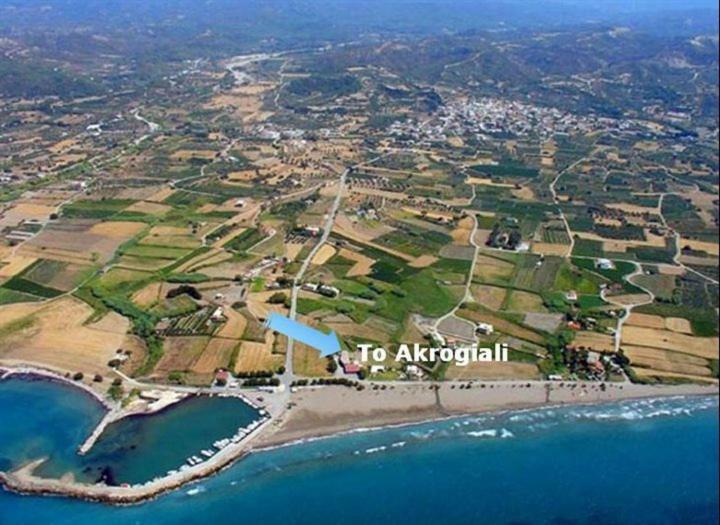 To Akrogiali Fánai Exterior photo